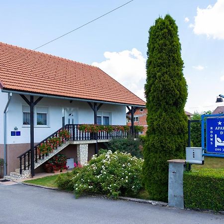 Soba I Apartman Dula Ogulin Luaran gambar